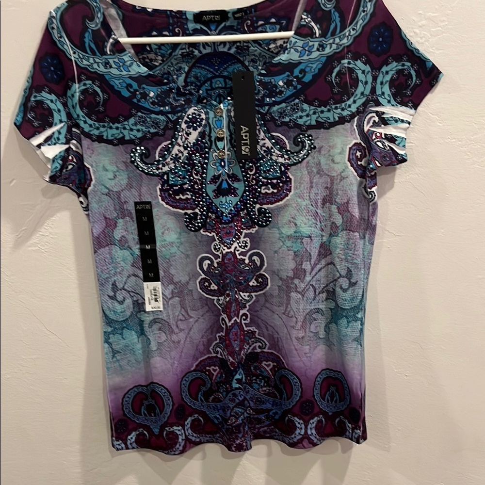 NWT Apt. 9 Women's Short Sleeve Paisley Tee - Purple and Blue Size M